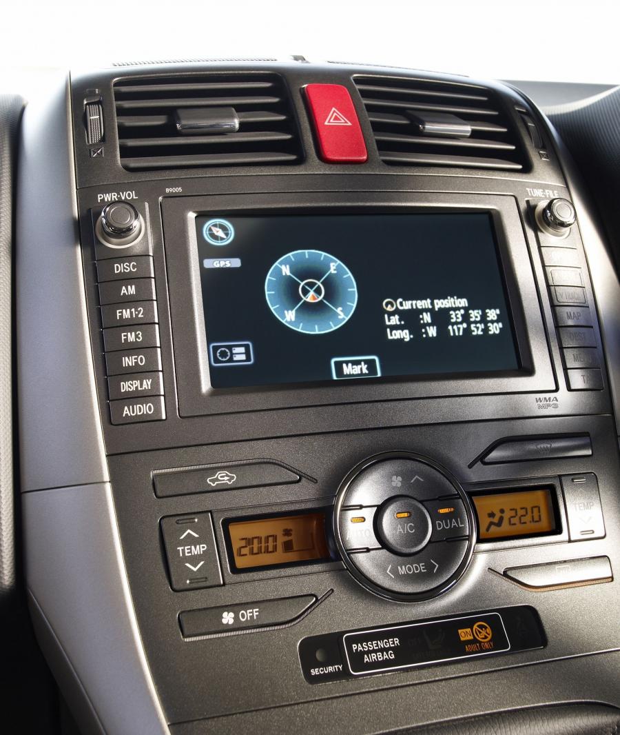  Toyota Auris 2007 года  (фото 9 из 92)